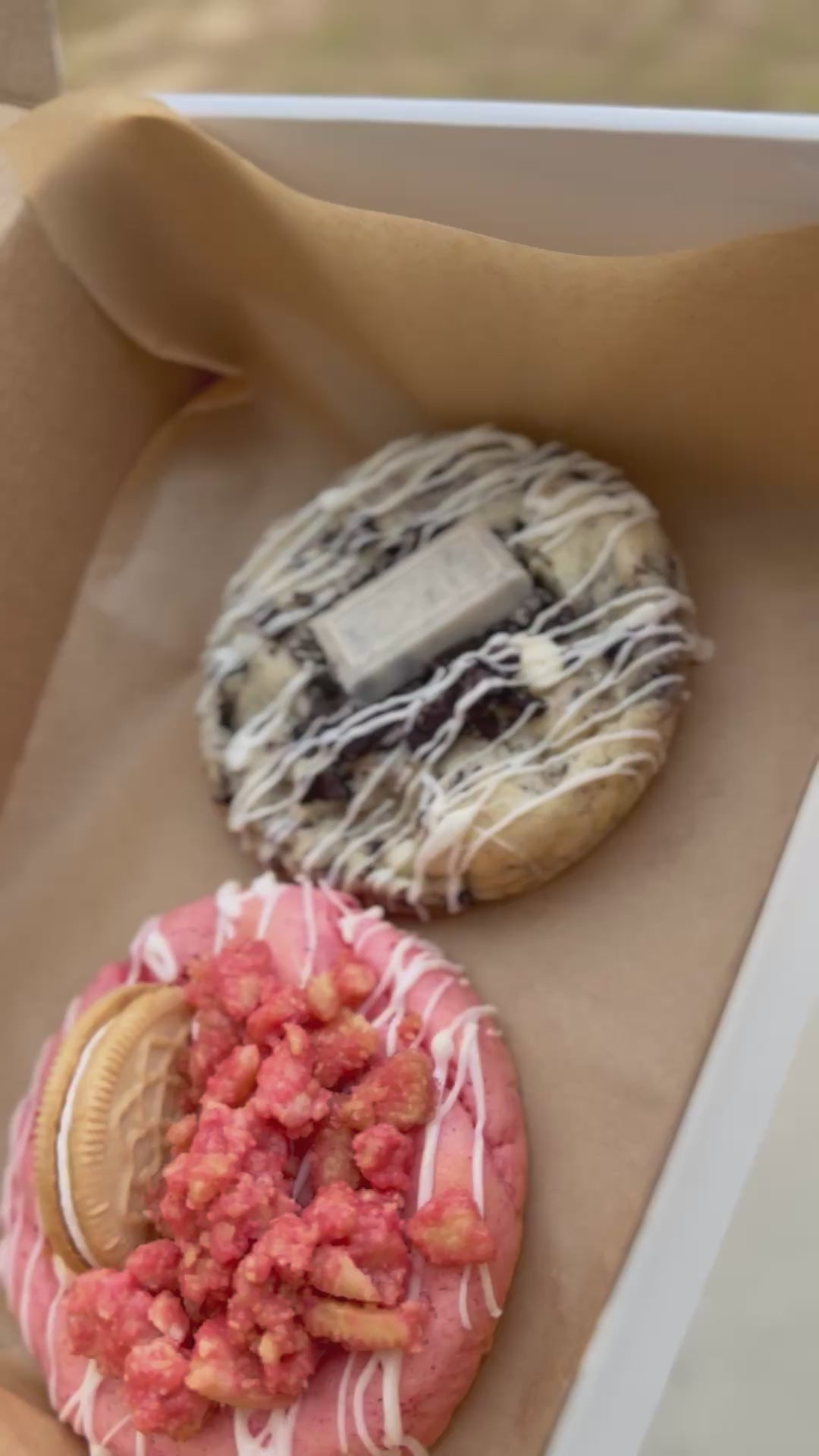 Pretty in Pink Cookie 💕🍓(With Golden Oreo Cookie)